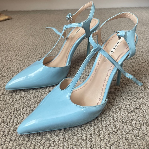 Zara Baby Blue Heels T-Strap 🩵 - Picture 5 of 5